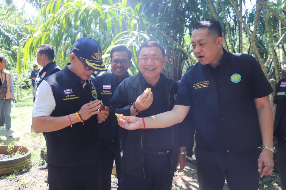 title - เลขาฯ ส.ป.ก. พร้อมคณะ ร่วมลงพื้นที่ติดตามคณะ รมช.กษ. ตรวจราชการ ณ ตำบลอ่าวลึก